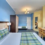 Phenix Hotel 2*