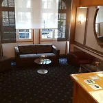 Phenix Hotel Paris